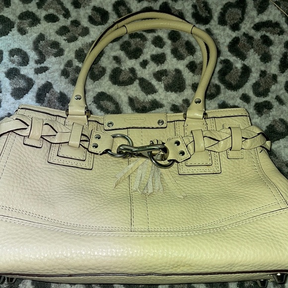 Coach Handbags - Coach Purse